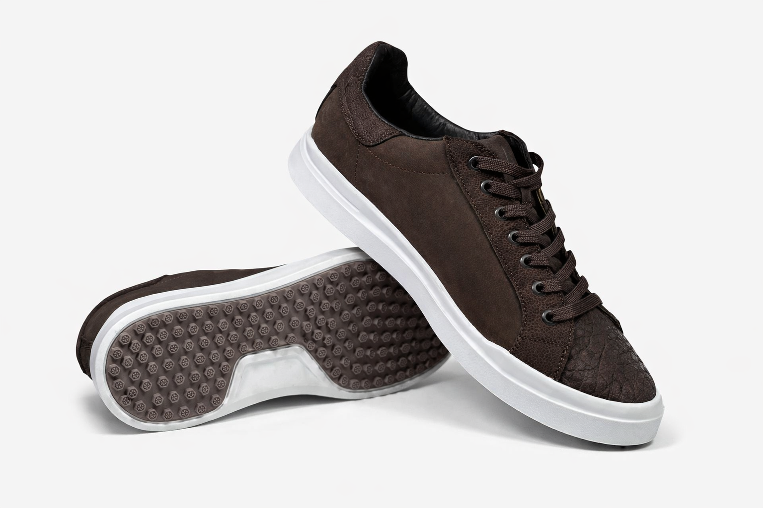 Tenis de elefante cafe